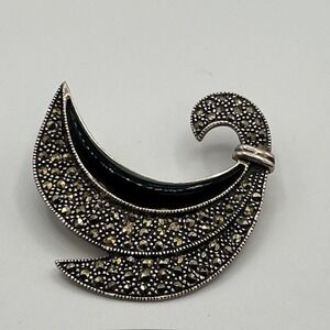 Vintage 925 Sterling Silver Marcasite Black Onyx Abstract Crescent Brooch Pin CL